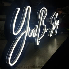 Неоновая вывеска &mdash; АртВижн