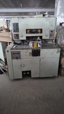 Триножова різальна машина БР125