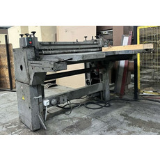 Продам картонорізальний станок ТКР 120 напівавтоматичний